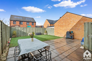 Photo 9- click for photo gallery